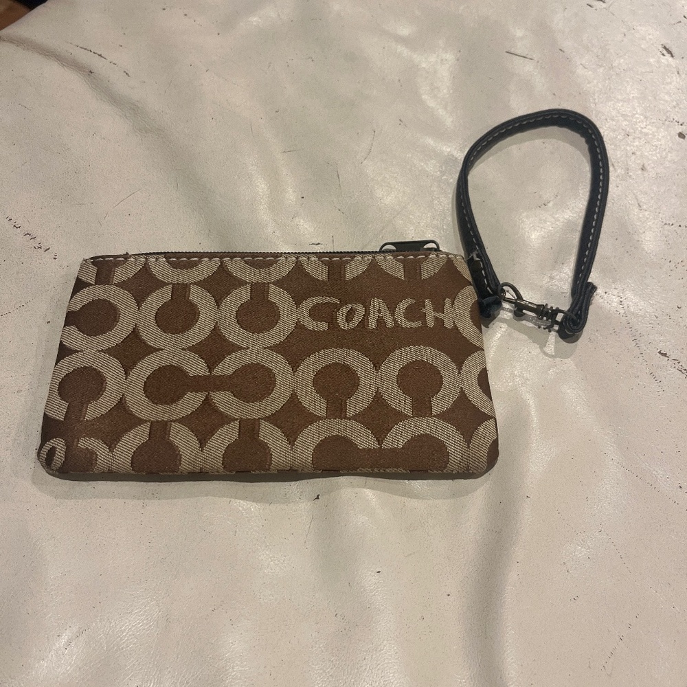 Coach Wristlit